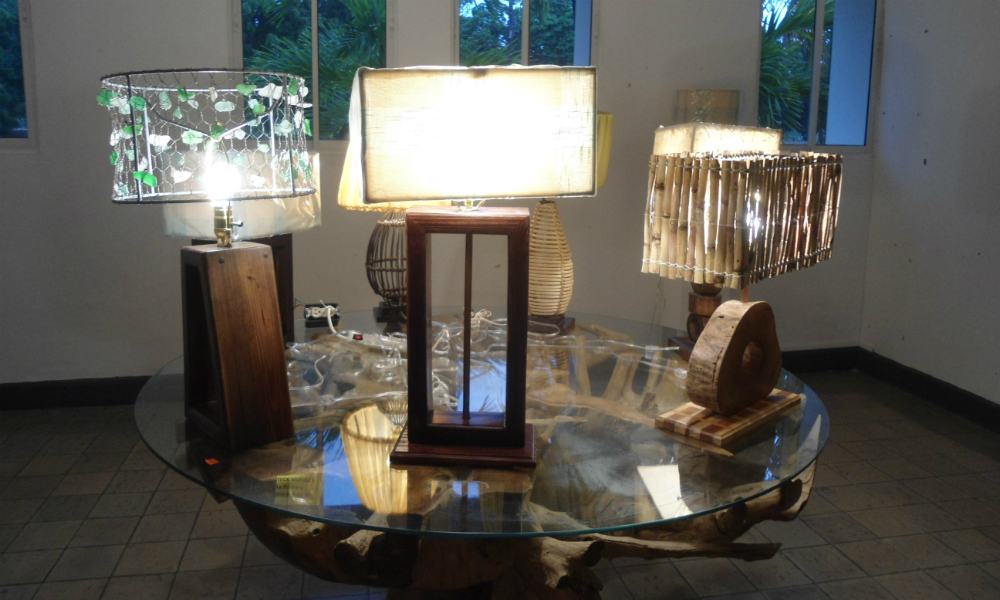 "Lámparas Artesanales" a la venta en La Aldea Cultural